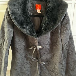 Hearts of Palm Occasion Black jacket with fur collar